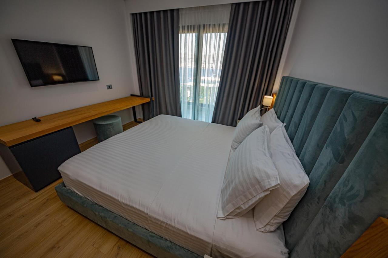 El Primero Hotel ساراندا المظهر الخارجي الصورة